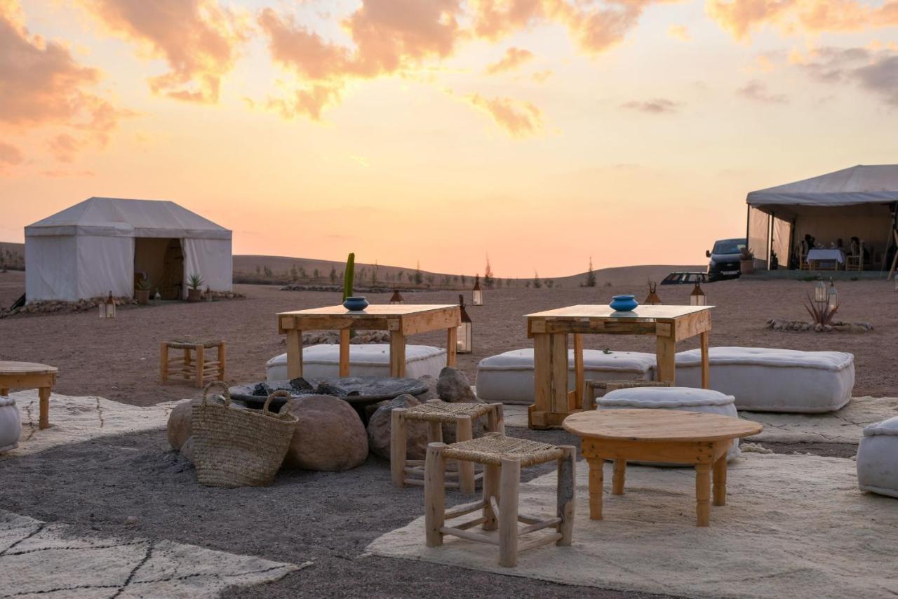 Emeraude Camp Agafay El Karia ภายนอก รูปภาพ